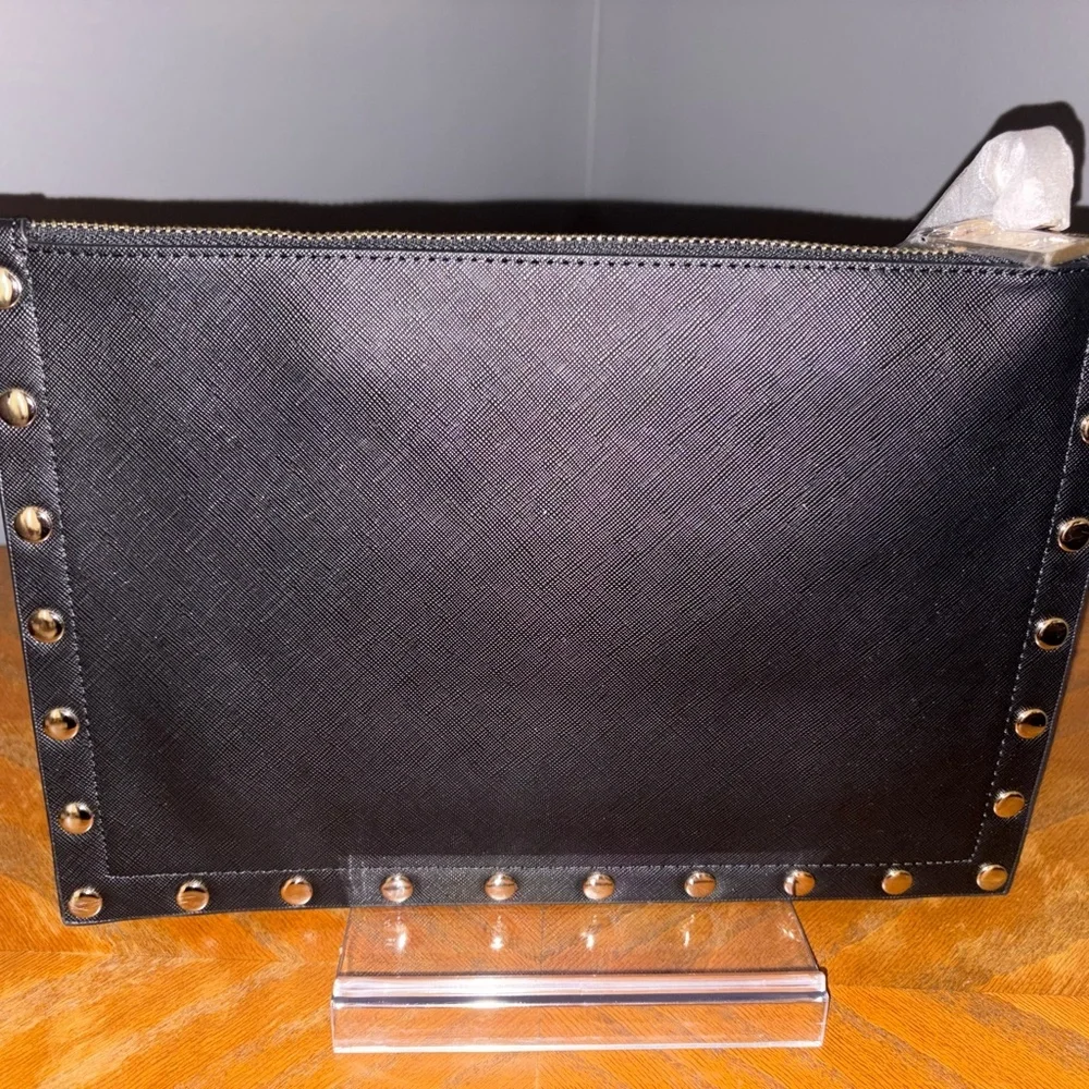 White House Black Market Wristlet - Picture 3 of 5